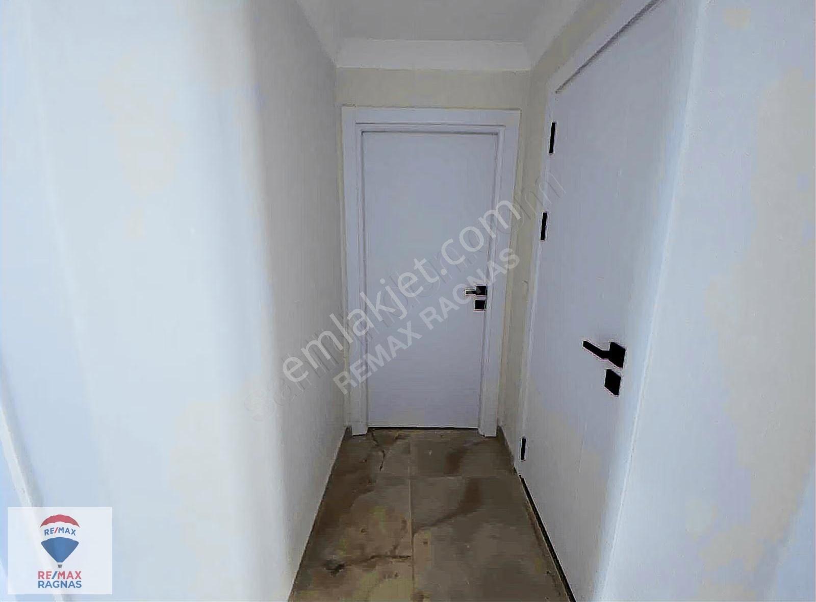 Aydınlar Mah. Tapu Masrafsız K.otoparklı Arakat 2+1 86m² Daire - Görsel 10