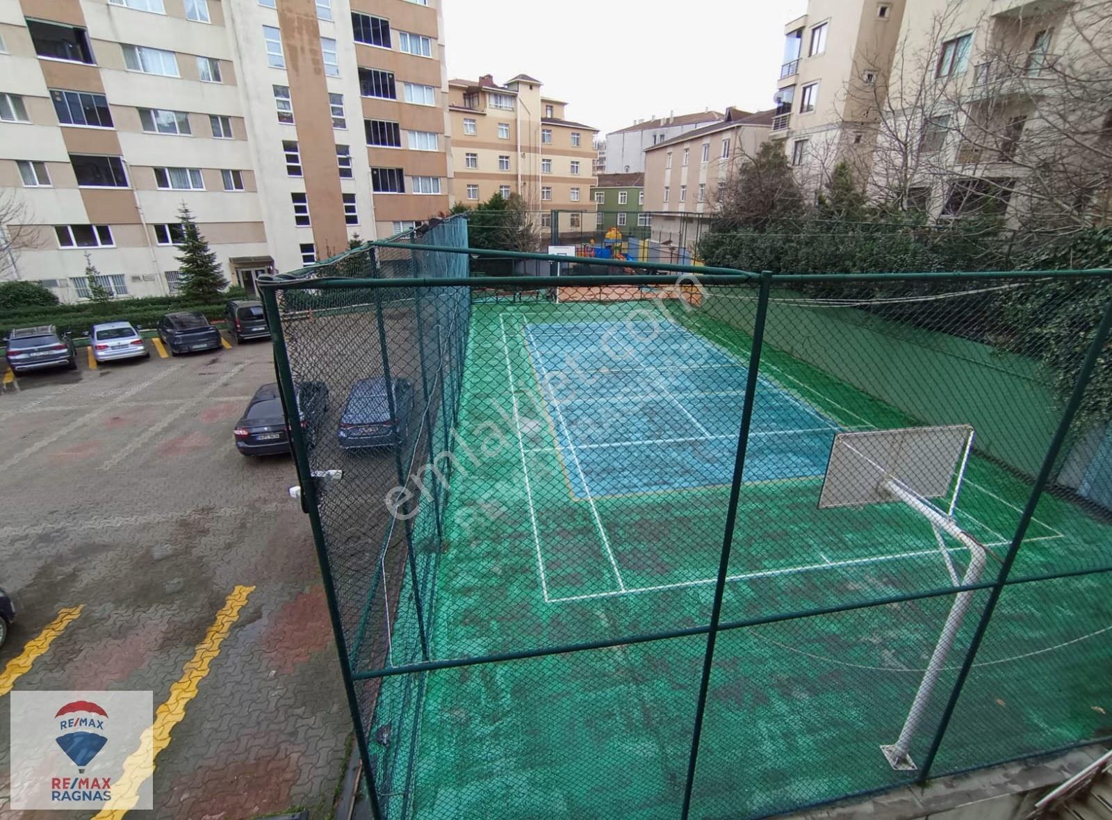 Çekmeköy Taşdelen Parkverde Sitesin'de 2 + 1 Satılık Daıre - Görsel 2