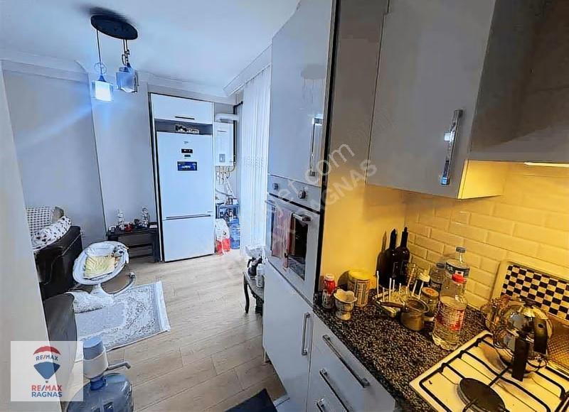 Ümraniye Yamanevler Mahallesi'nde 2 + 1 Ara Kat Satılık Daire - Görsel 14