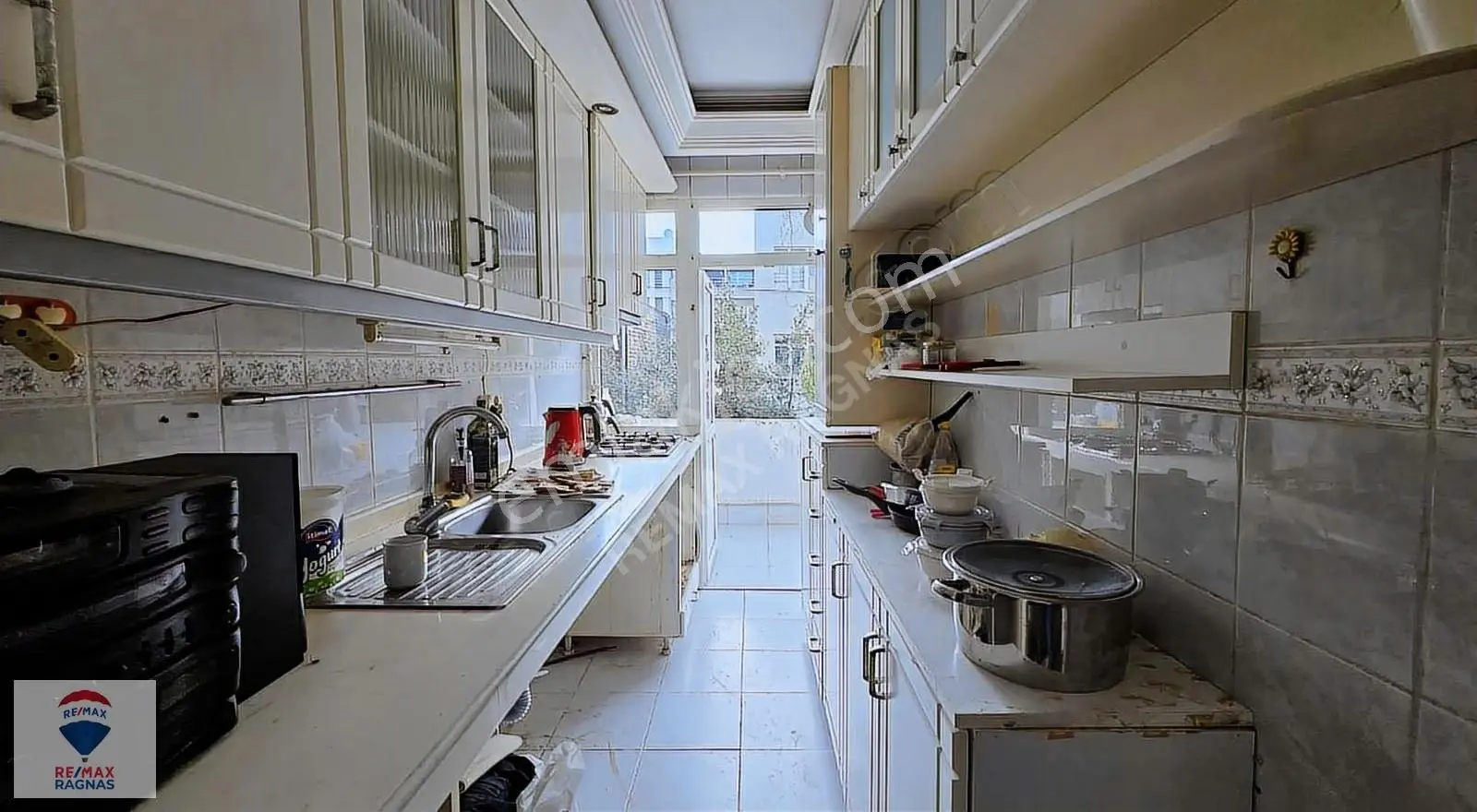 Kadıköy Denize Yürüme Mesafesinde 3+1 Daire Balkonlu Satılık - Görsel 2