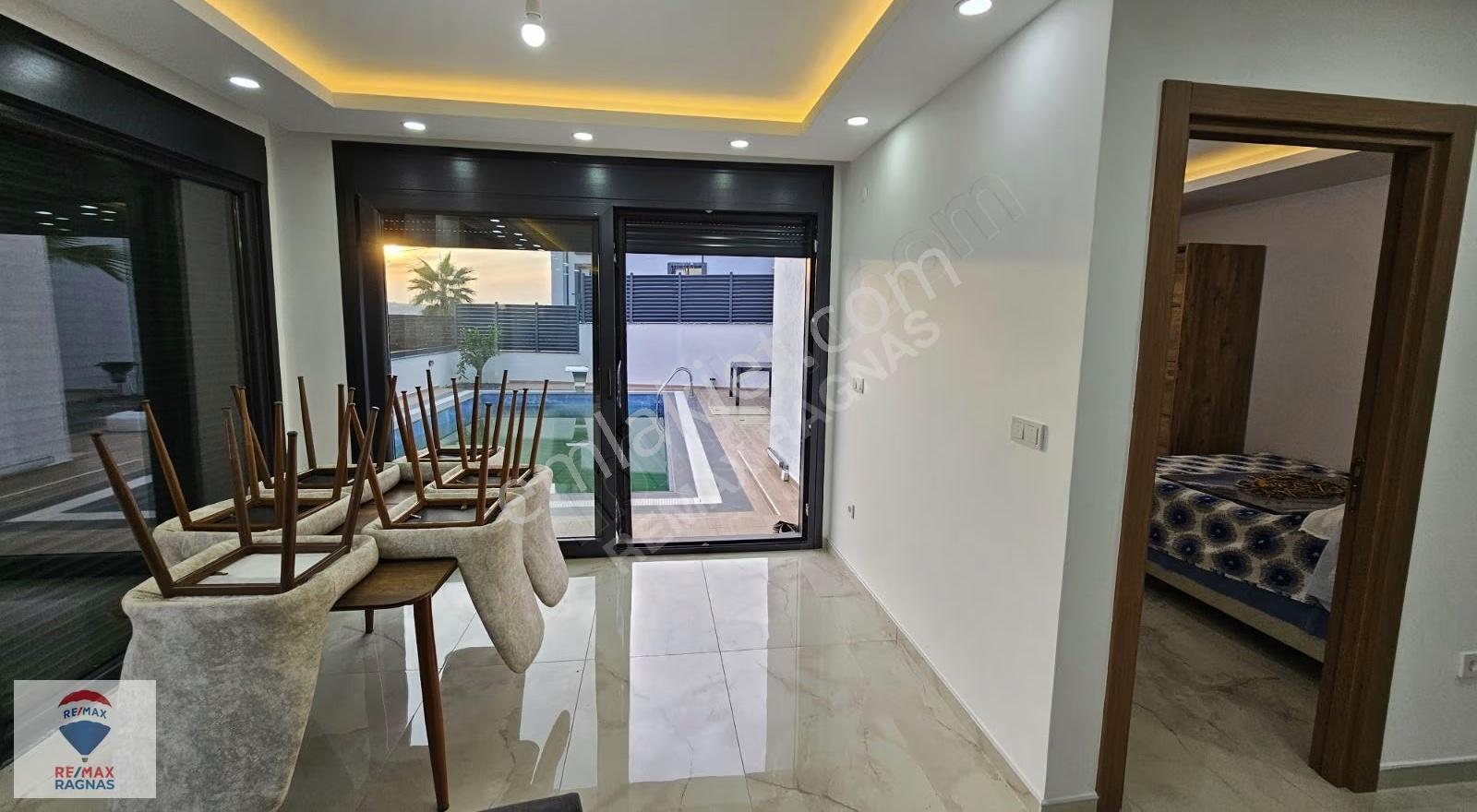 Şile Çavuş Mahallesinde Özel Dekor Şansı Satılık 5+2 Villa - Görsel 10