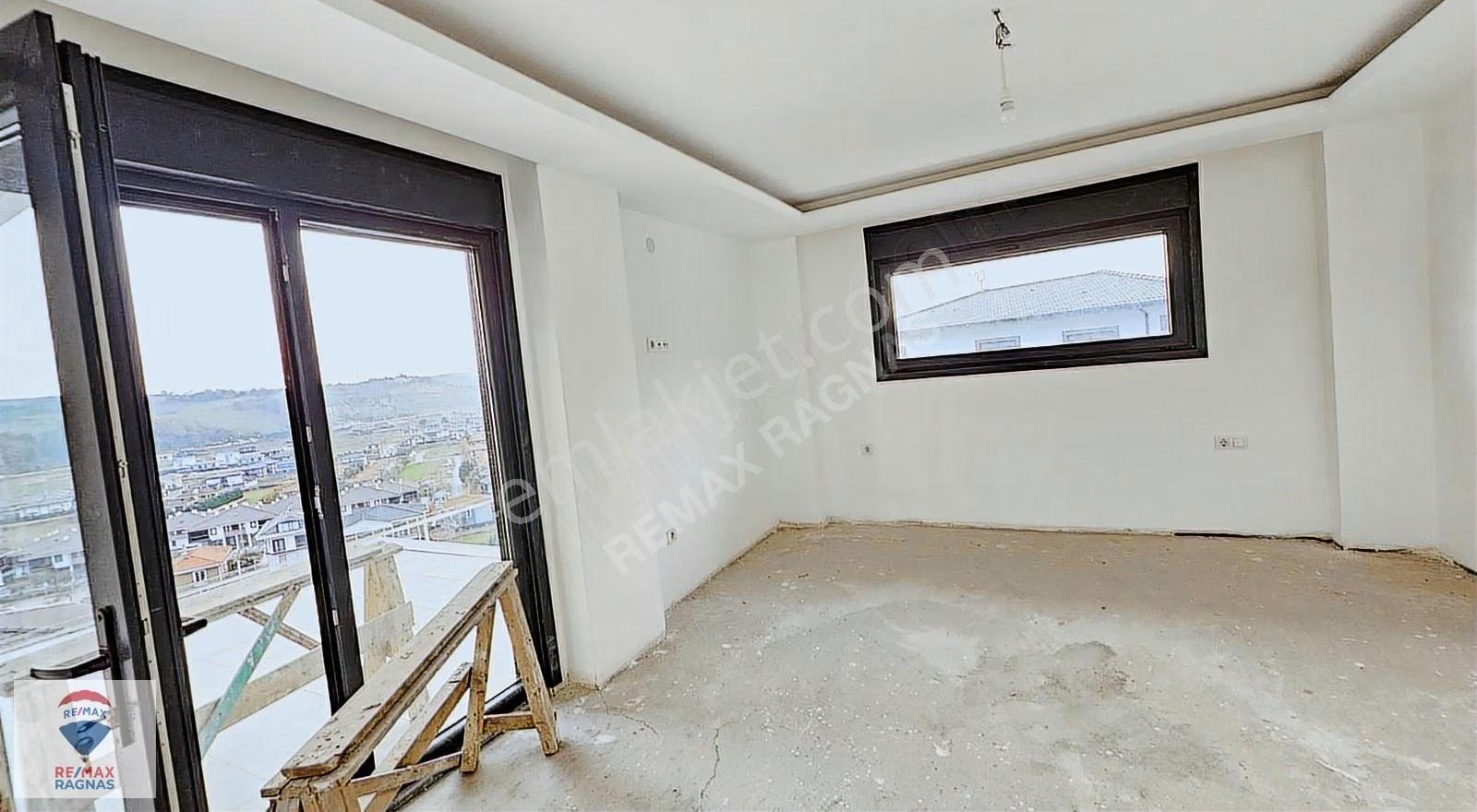 Şile Çavuş Mahallesinde Özel Dekor Şansı Satılık 5+2 Villa - Görsel 8