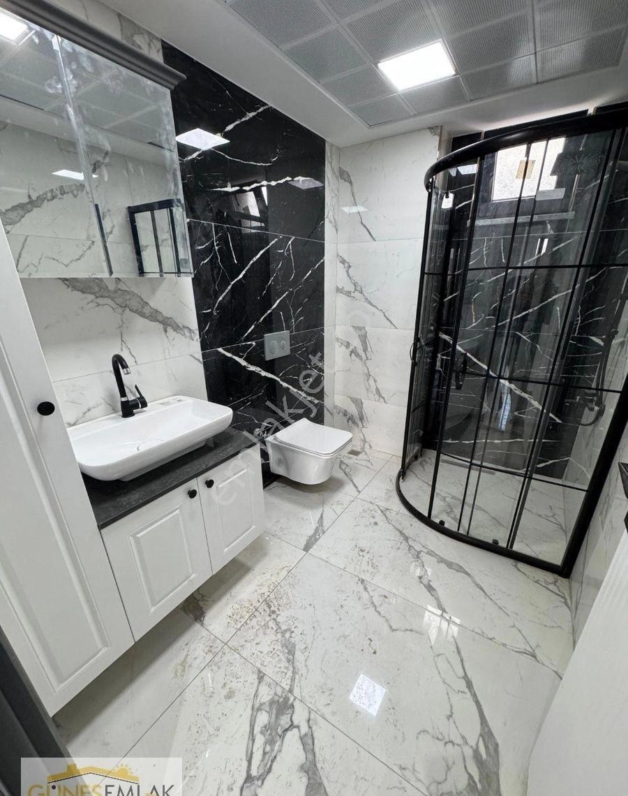 Güneş Emlaktan Full+full Eksiksiz Satılık Lüks Villa - Görsel 13