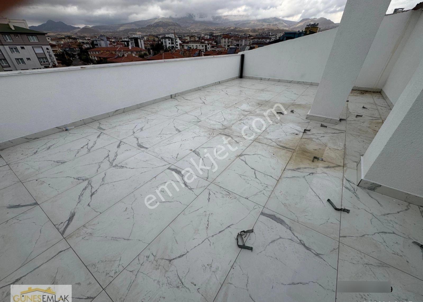 Güneş Emlaktan Cadde Üstü Satılık Sıfır Dubleks Daire - Görsel 7