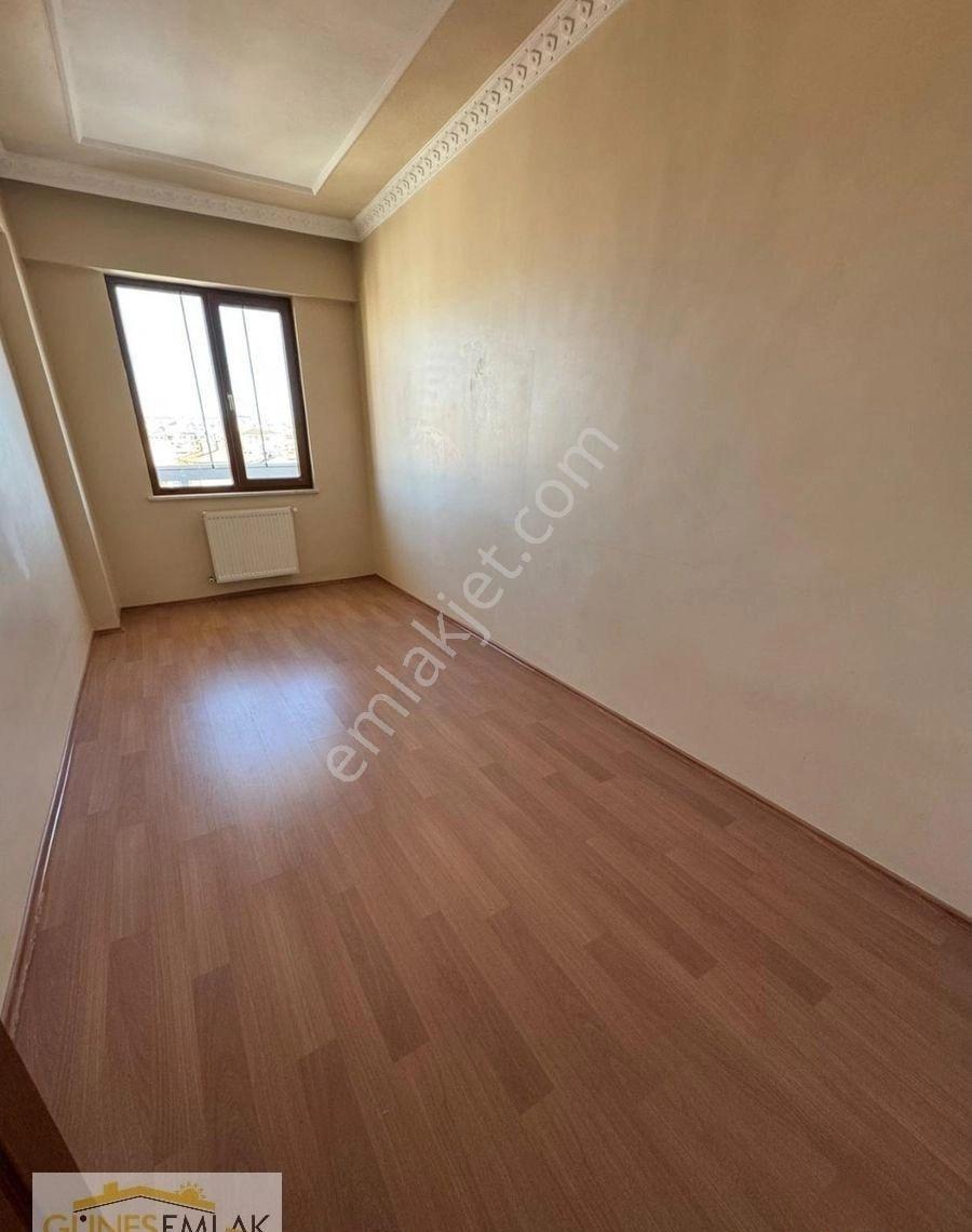 Güneş Emlaktan Elbiz Caddesinde Satılık Dubleks Daire - Görsel 10