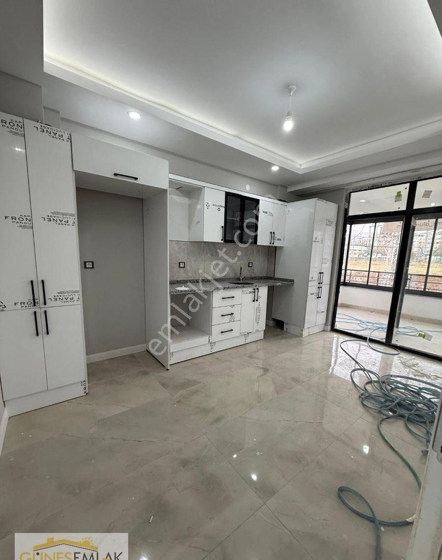 Güneş Emlaktan Stadyum Yanında Satılık Sıfır Lüks Daire