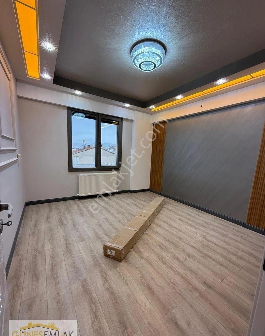 Saunalı Ultra Lüks Satılık Sıfır Villa - Görsel 23
