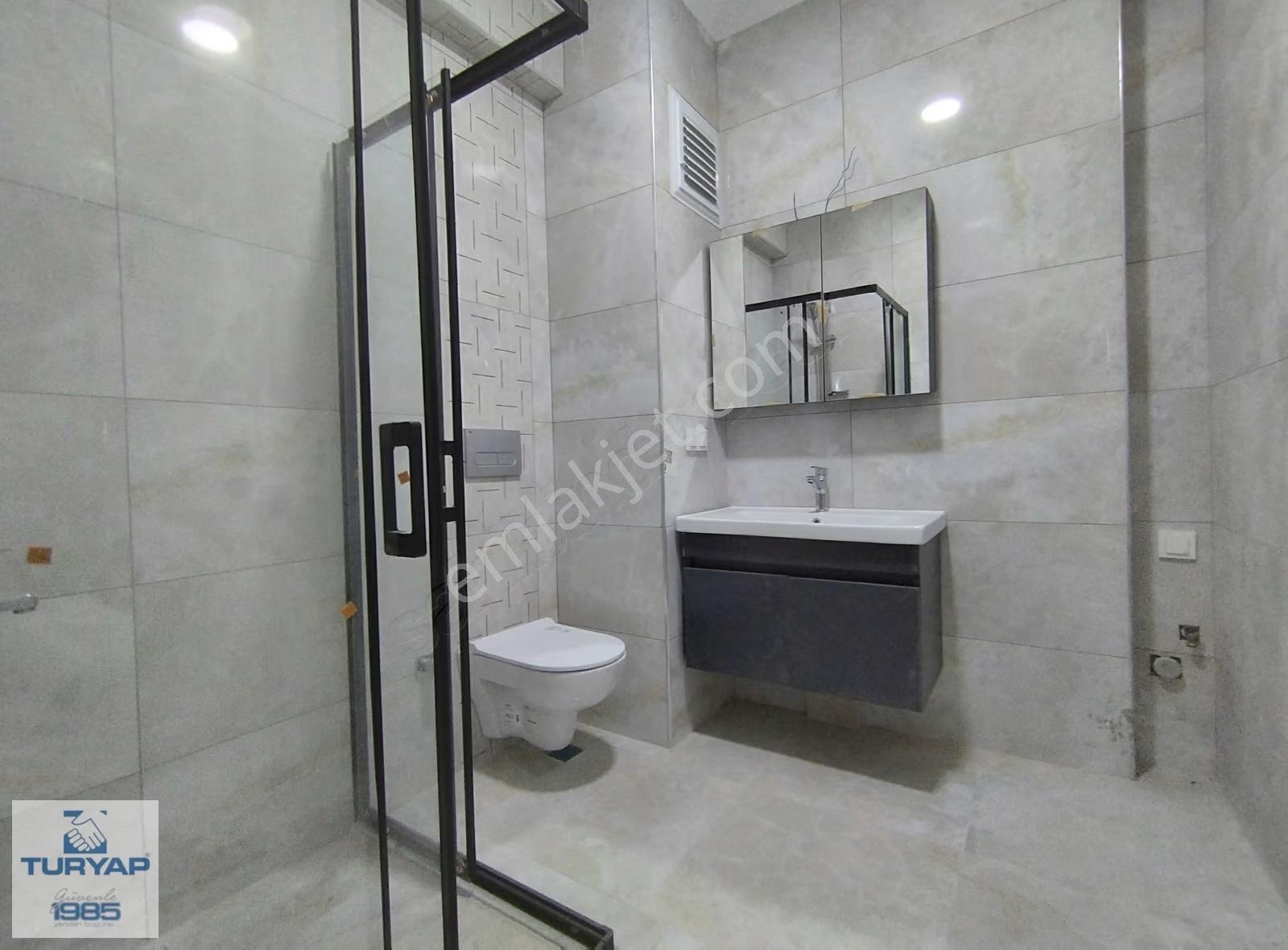Turyap'tan Merkezi Lokasyonda Kiralık 1+1 Daire - Görsel 19