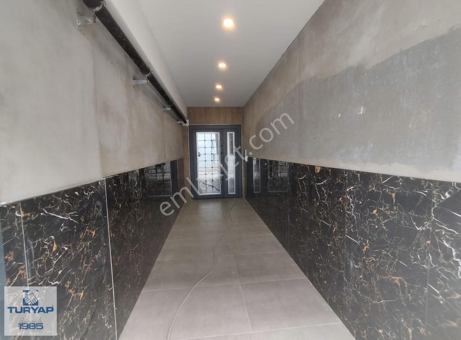 Turyap'tan Merkezi Lokasyonda Kiralık 1+1 Daire - Görsel 10