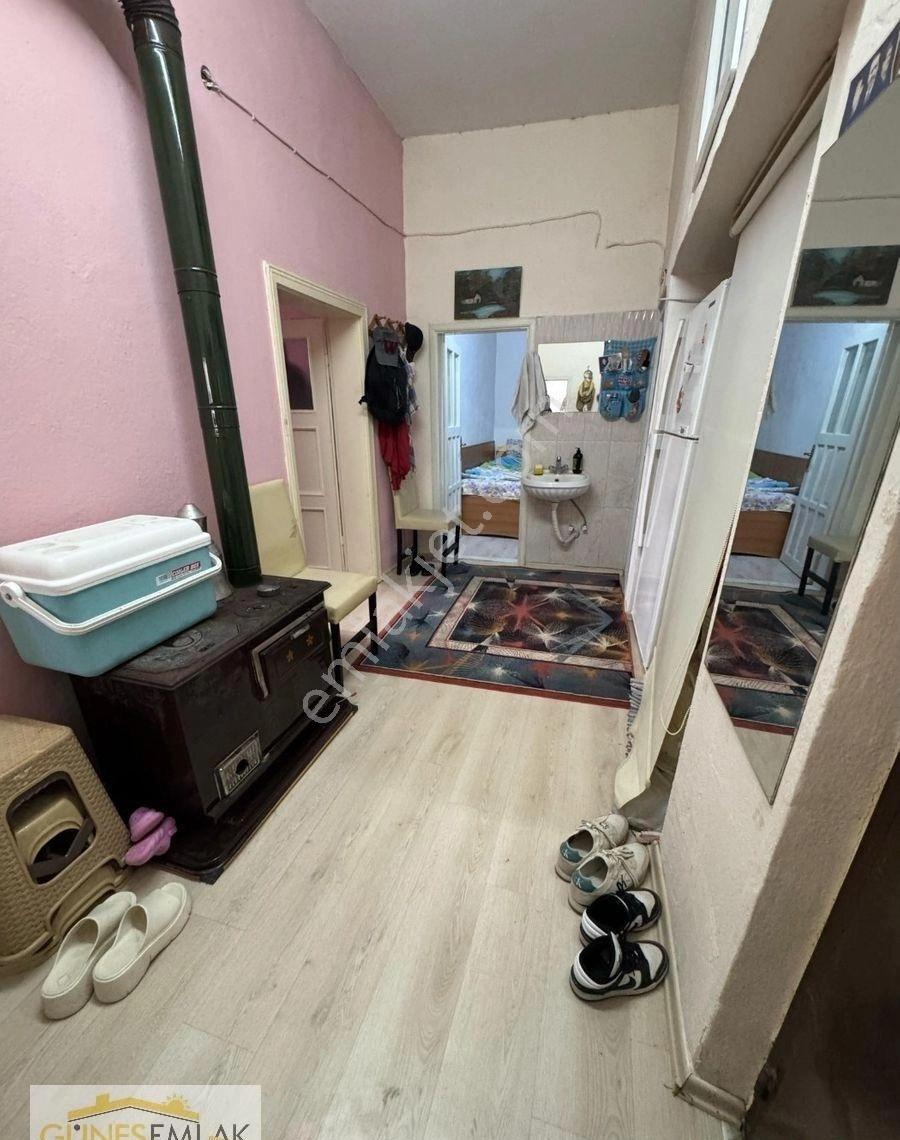 Güneş Emlaktan Uygun Fiyatlı Satılık Daire - Görsel 5