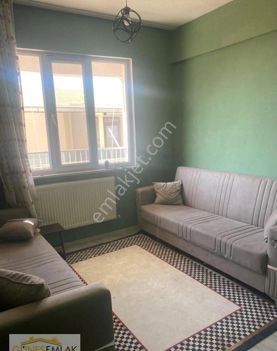 Güneş Emlaktan Çarşı Merkezde Uygun Fiyatlı Satılık Daire