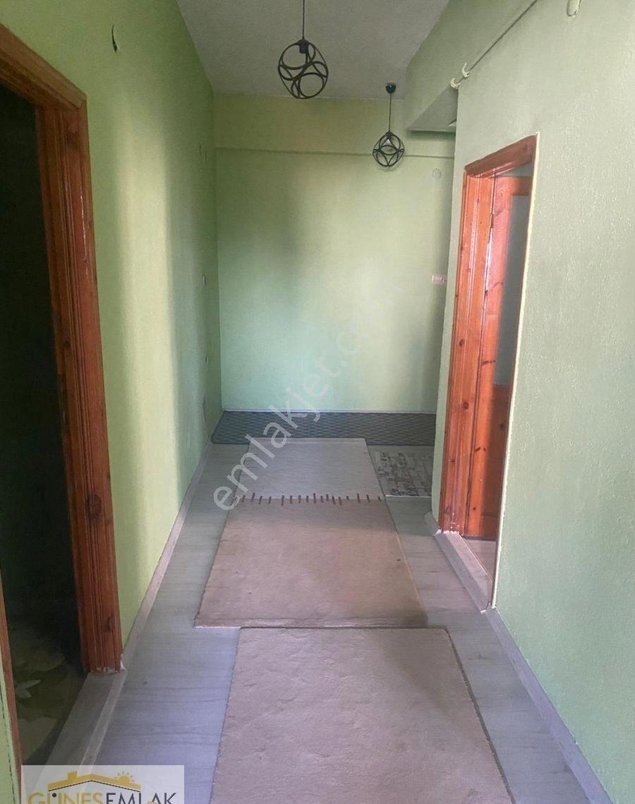 Güneş Emlaktan Çarşı Merkezde Uygun Fiyatlı Satılık Daire - Görsel 5