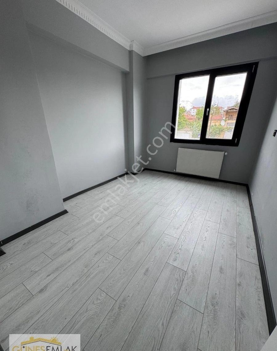 Güneş Emlaktan Cadde Üstü Satılık Masrafsız Daire - Görsel 4