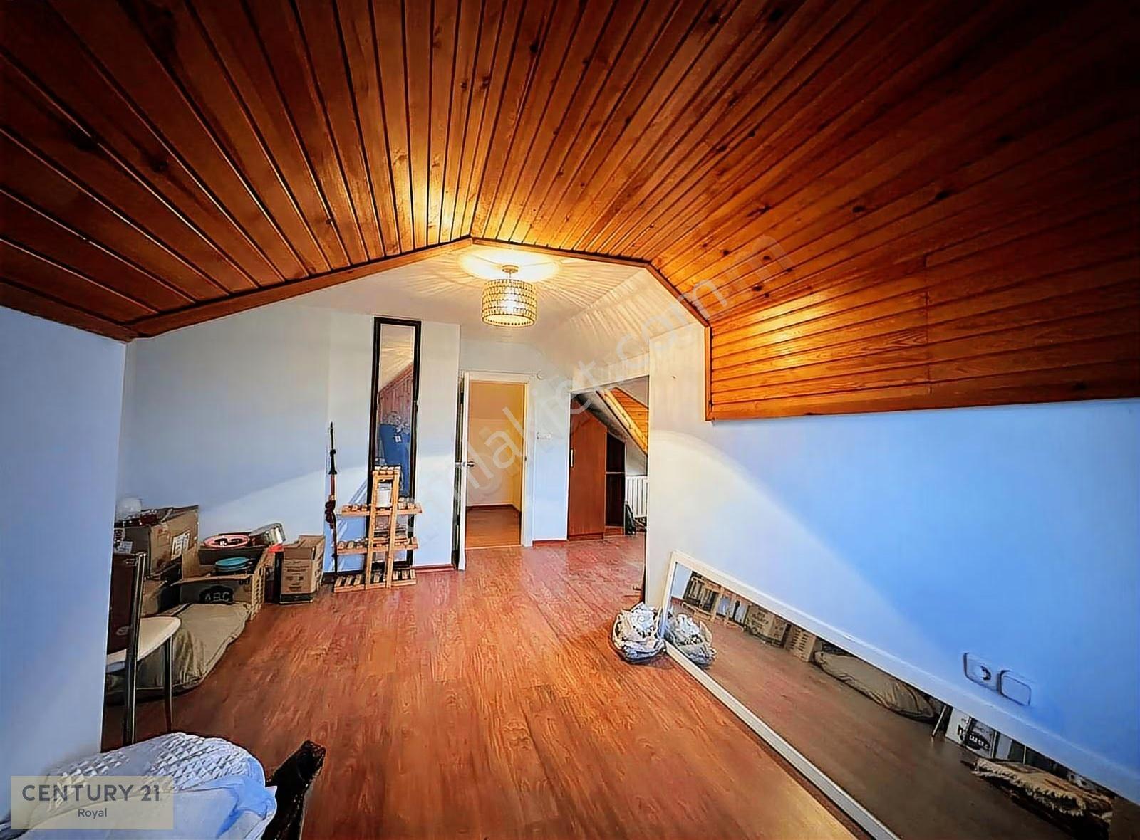 Gölbaşında Satılık Geniş Bahçeli Villa - Görsel 25