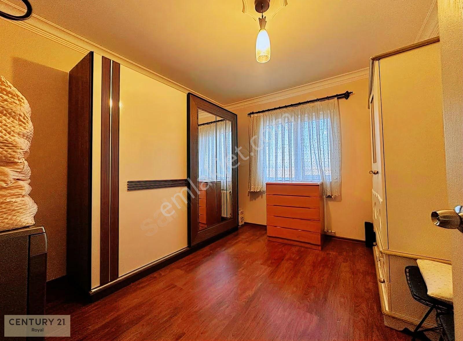 Gölbaşında Satılık Geniş Bahçeli Villa - Görsel 11