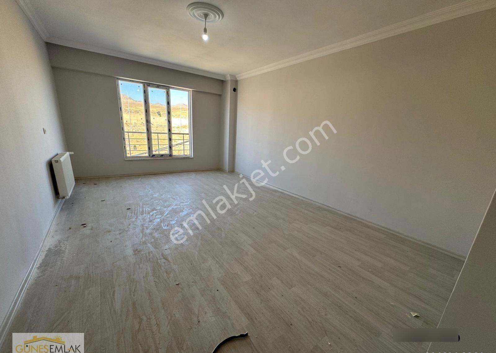 Yeni Hastane Bölgesinde Satılık Sıfır Ara Kat Daire - Görsel 12