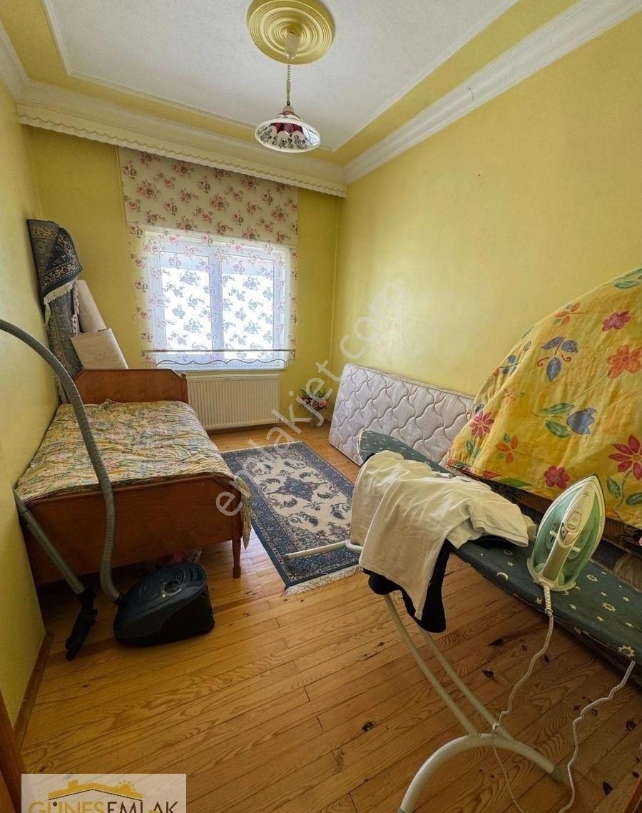 Güneş Emlaktan Çarşı Merkezde Uygun Fiyatlı Satılık Daire - Görsel 13