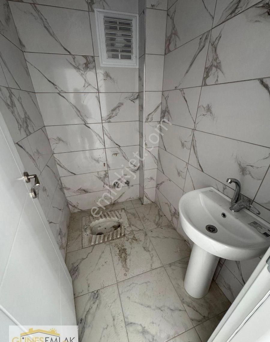 Güneş Emlaktan Tek Daire Üstüne Satılık Sıfır Daire - Görsel 9