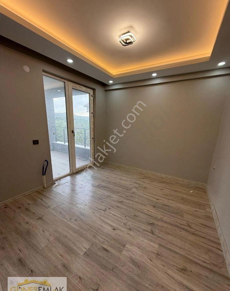 Güneş Emlaktan Hisarcıkta 4 Katlı Satılık Sıfır Villa - Görsel 17