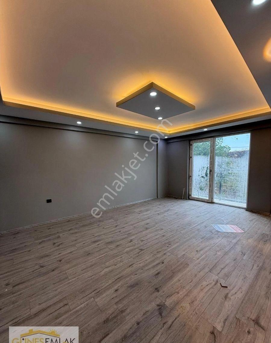 Güneş Emlaktan Hisarcıkta 4 Katlı Satılık Sıfır Villa - Görsel 16
