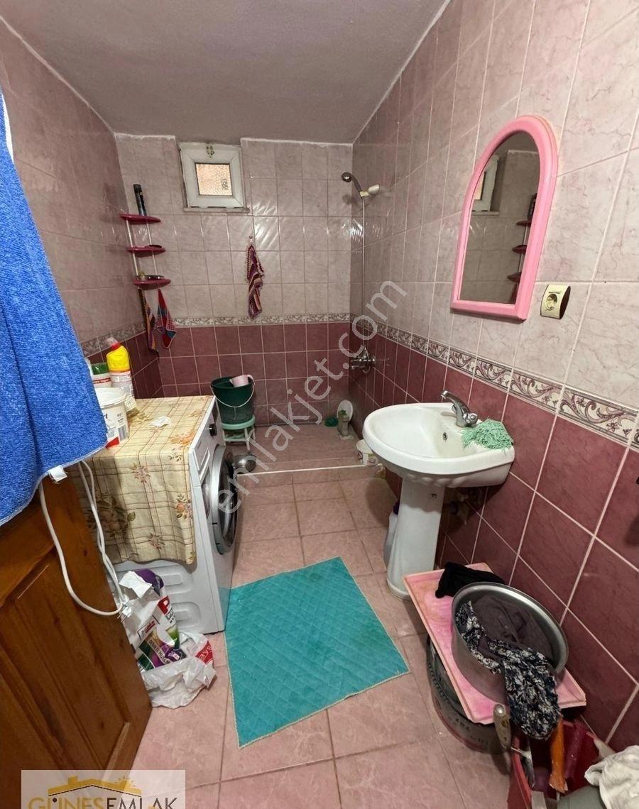 Güneş Emlaktan Uygun Fiyatlı Satılık Daire - Görsel 12