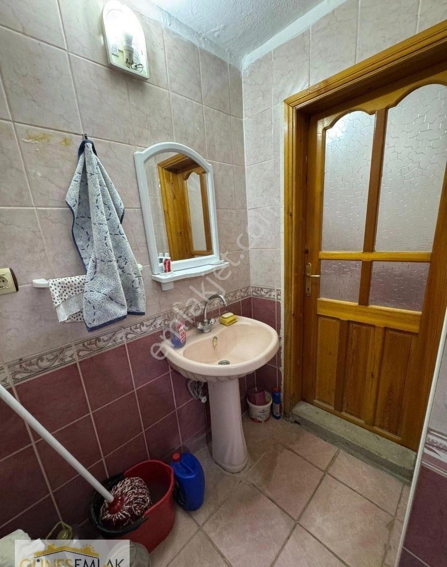 Güneş Emlaktan Uygun Fiyatlı Satılık Daire - Görsel 10