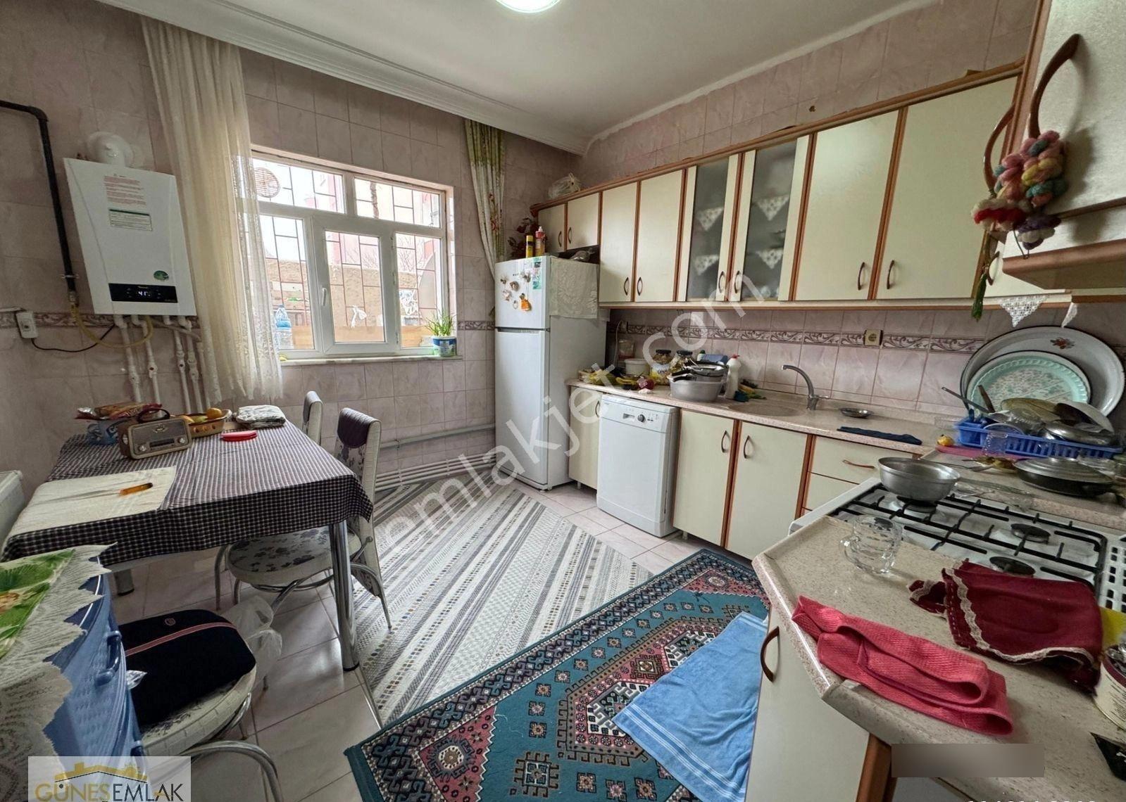 Güneş Emlaktan Uygun Fiyatlı Satılık Daire - Görsel 7