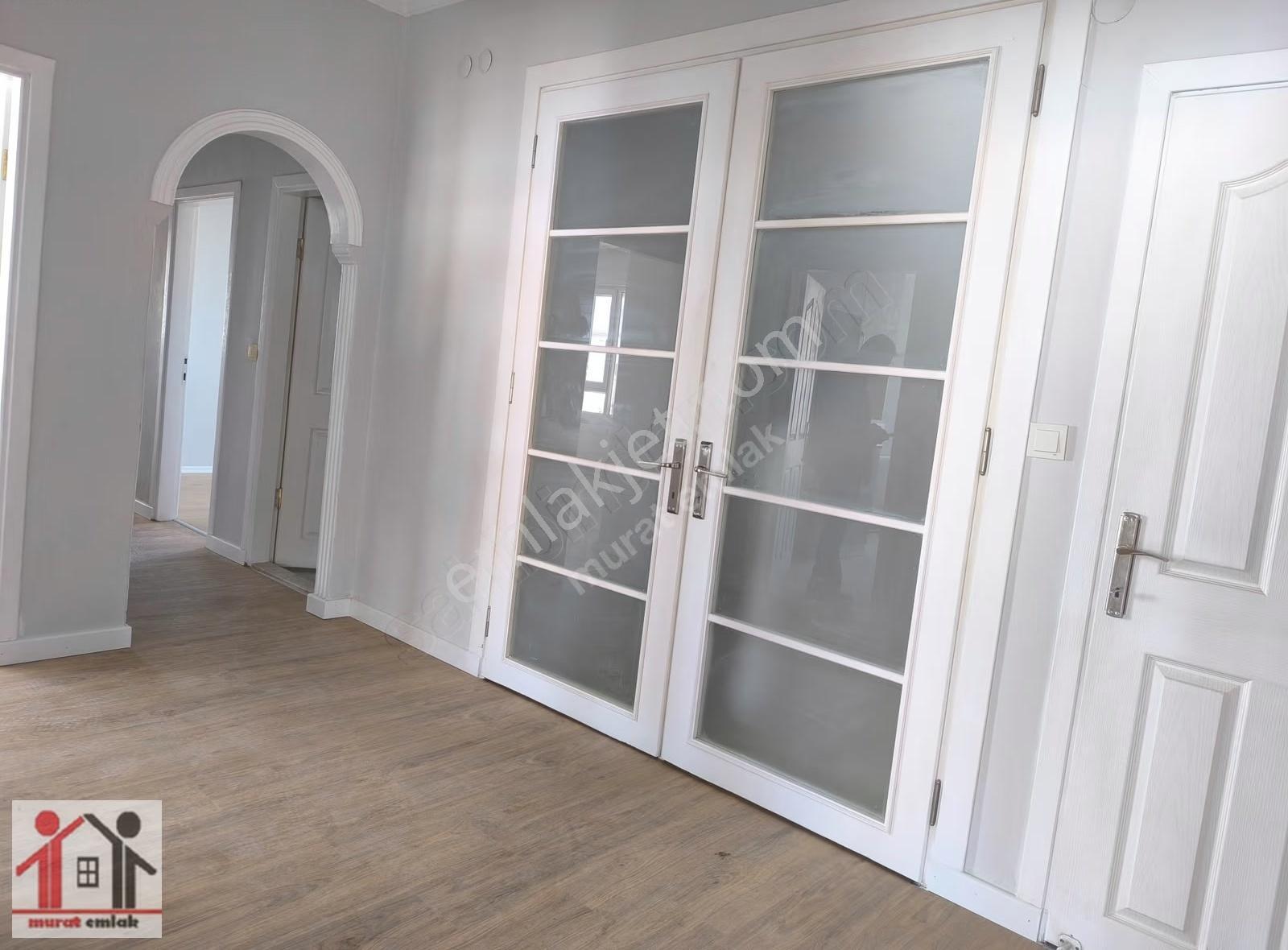 Meydankavağı Mahallesinde Çok Geniş İçi Yapılı 6+1 Kiralık Daire - Görsel 21