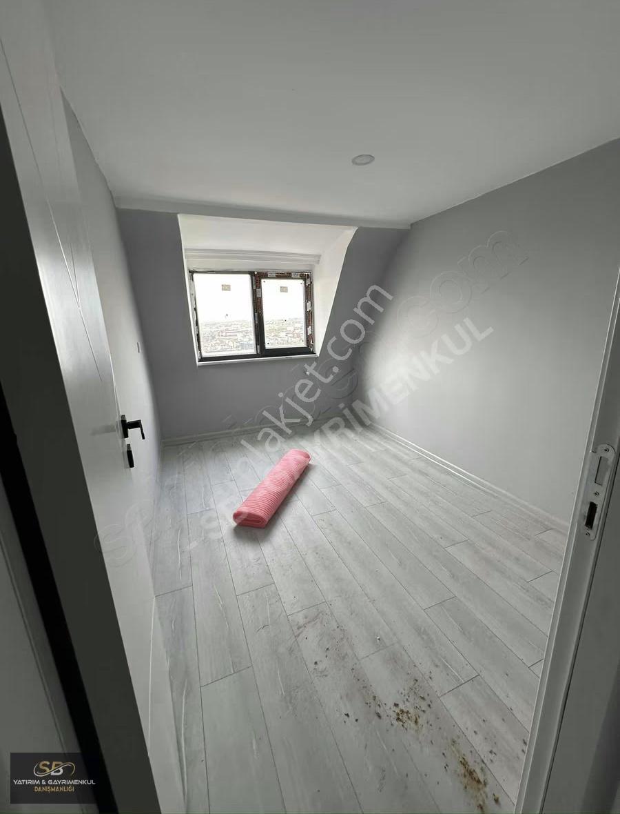 Taşoluk Mah 3+1 Çatı Piyes Daire Yüksek Çatı - Görsel 5
