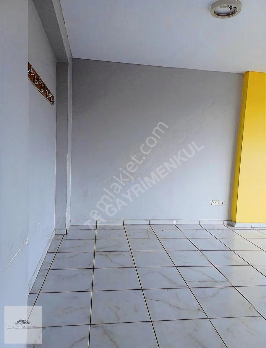 Ta Gayrimenkul Den Yatırımlık Tepeüstü Meydan Da İş Merkezi - Görsel 2
