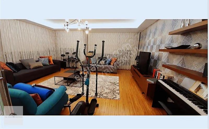 Floryada Villa Tadında Elit Kesimde Konut - Görsel 17