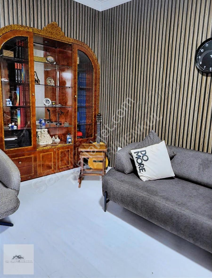 Fatih'te Satılık 3.5+1 Daire, 120m² Net, Merkezi Konum - Görsel 7