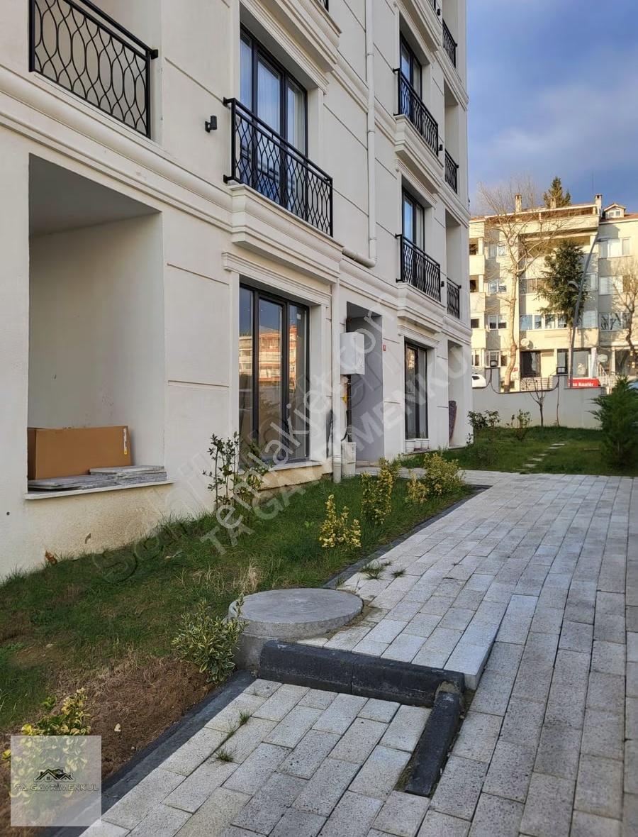 Büyükçekmece De 100m² Sıfır Giriş Kat- İpek Konakları - Görsel 19