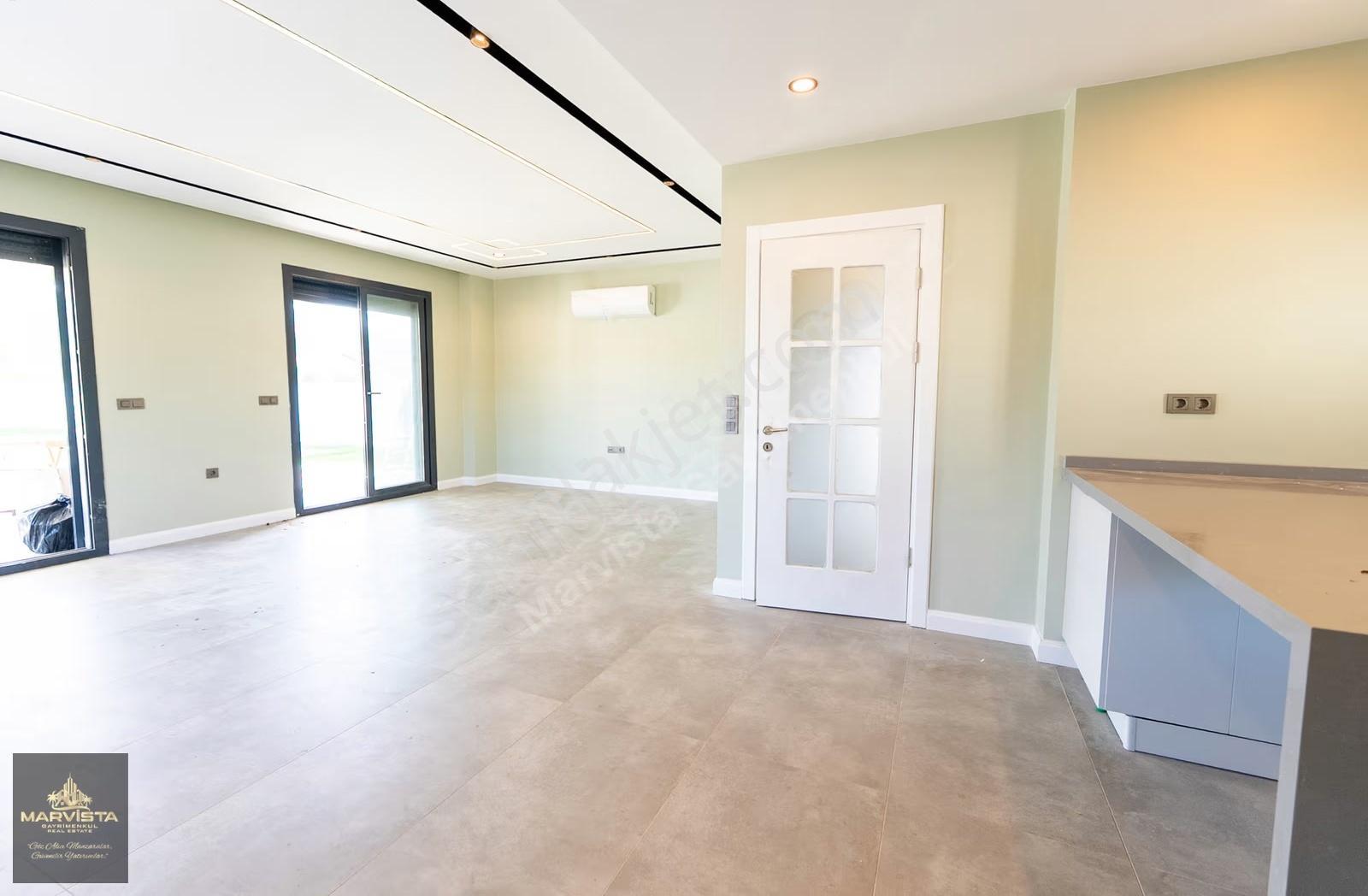 Marmaris Çetibelinde Satılık Havuzlu Lüks Villa - Görsel 11