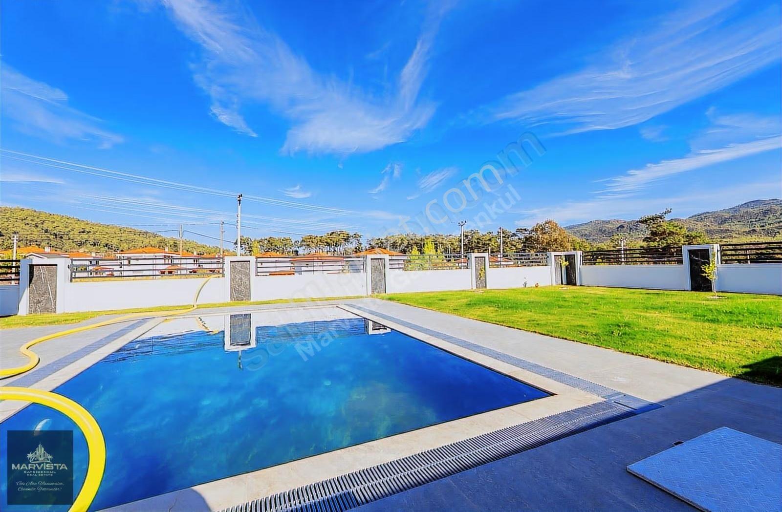 Marmaris Çetibelinde Satılık Havuzlu Lüks Villa - Görsel 31