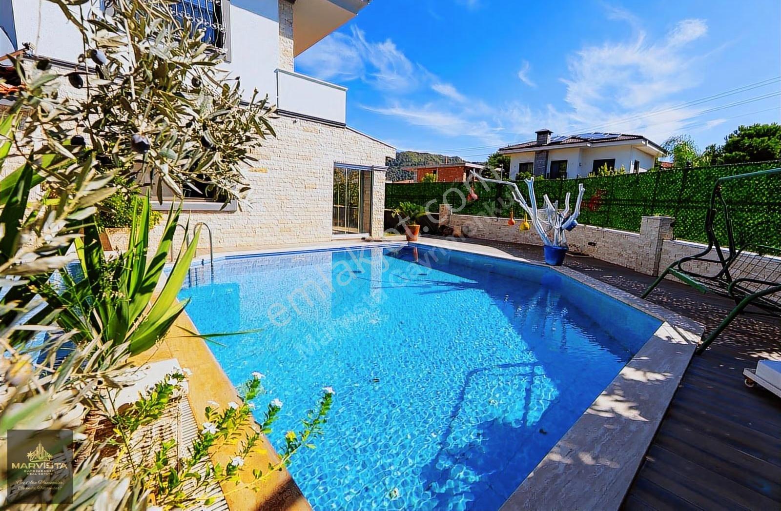 Marmaris'in En Prestijli Bölgesinde Satılık Lüks Villa - Görsel 10