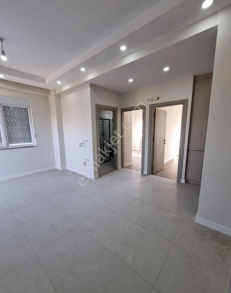 Manavgat Ilıca Mah Satılık 2+1 Ara Kat - Görsel 4