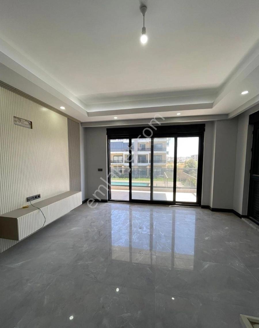 Manavgat Ilıca Mah Satılık Havuzlu Lüks Daire - Görsel 7