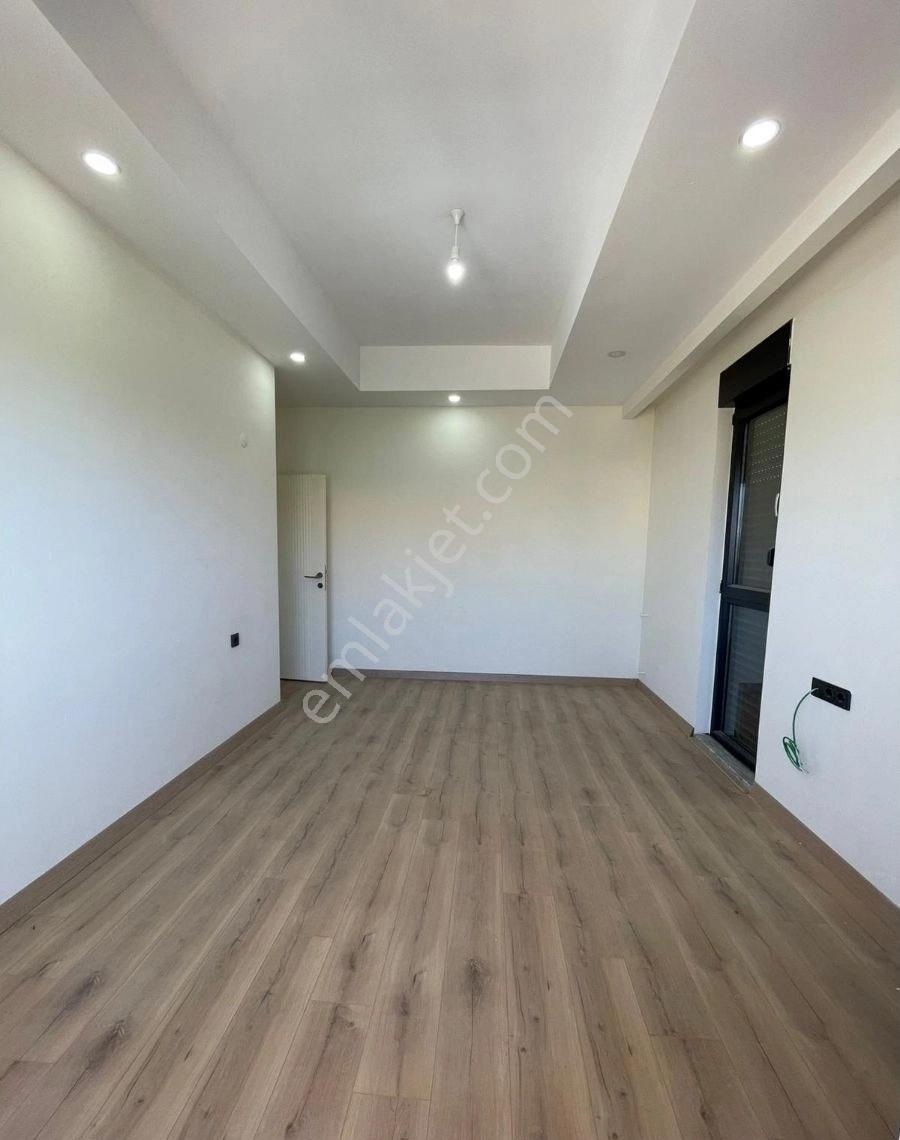 Manavgat Ilıca Mah Satılık Havuzlu Lüks Daire - Görsel 12