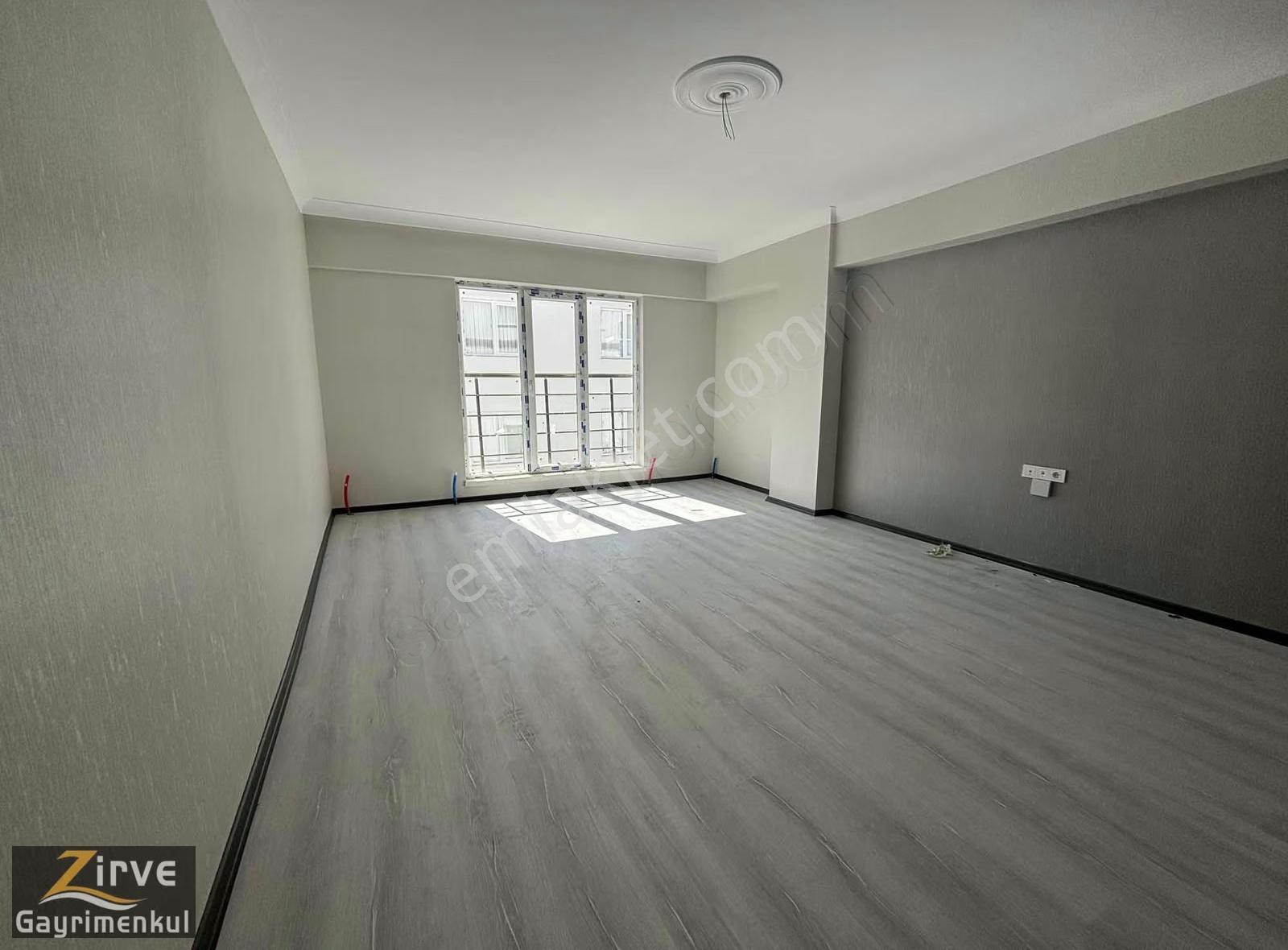 Zirveden Yıldırımda 3+1 Arakat Geniş Kullanışlı Daire - Görsel 31