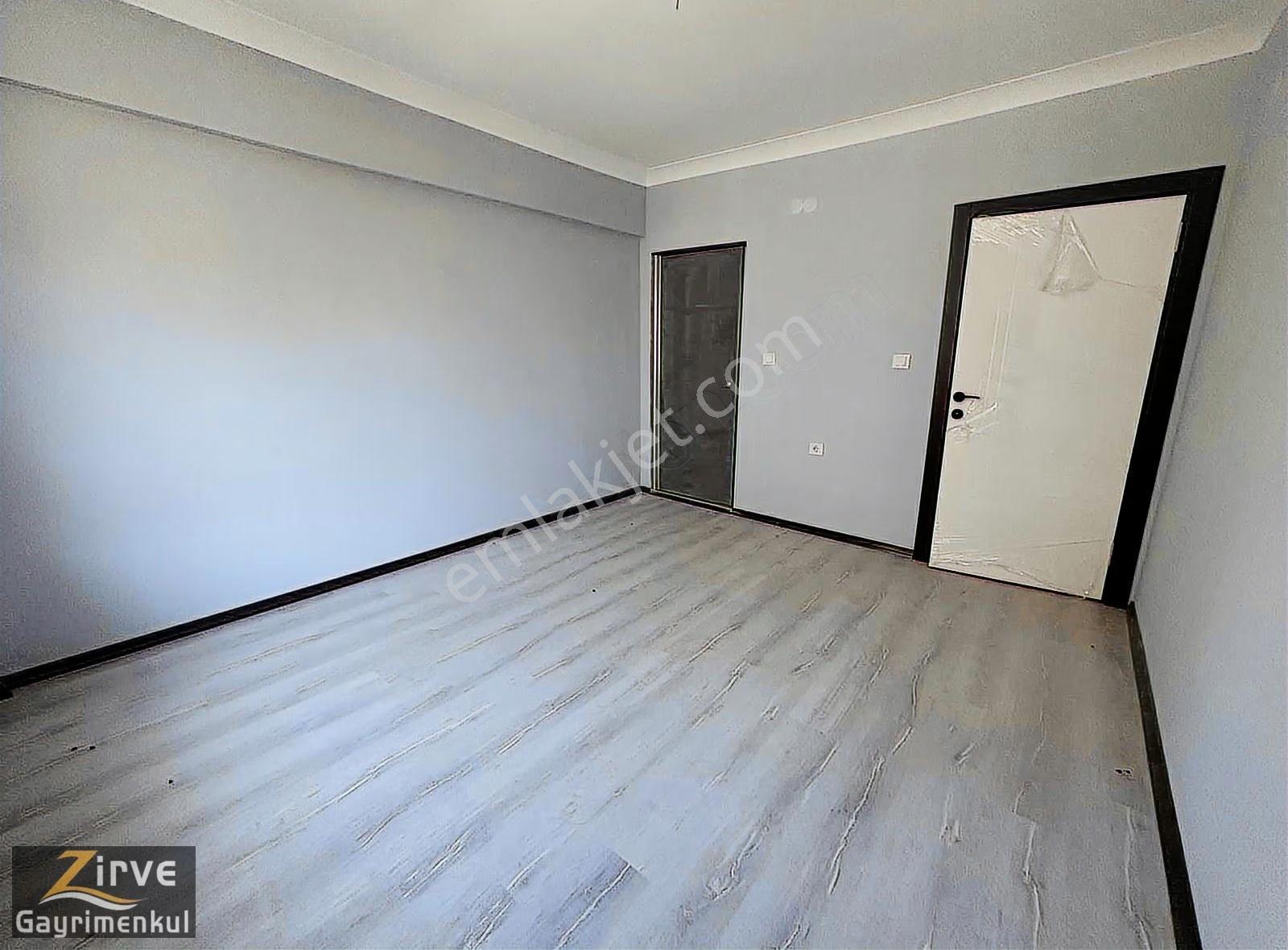 Zirveden Yıldırımda 3+1 Arakat Geniş Kullanışlı Daire - Görsel 8