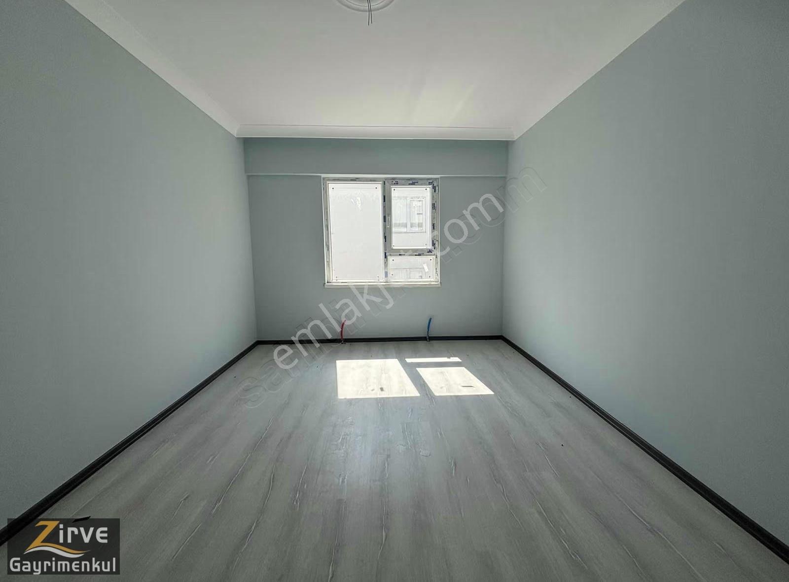 Zirveden Yıldırımda 3+1 Arakat Geniş Kullanışlı Daire - Görsel 17