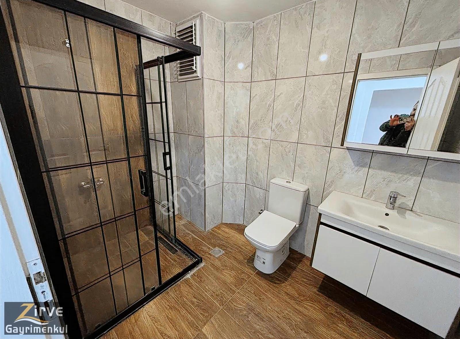 Zirve Emlaktan Aski Arkası Ara Kat 3+1 Geniş Daire