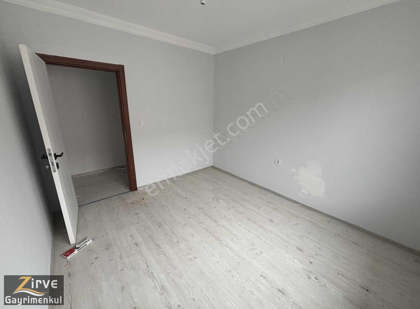 Zirveden Yıldırımda Mükemmel Konumda 3+1 Daire - Görsel 11
