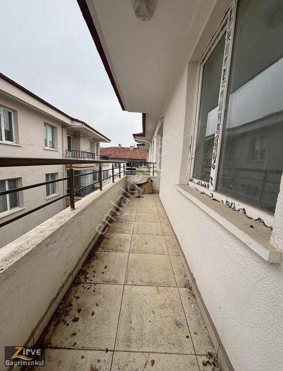 Zirveden Yıldırımda Mükemmel Konumda 3+1 Daire - Görsel 26