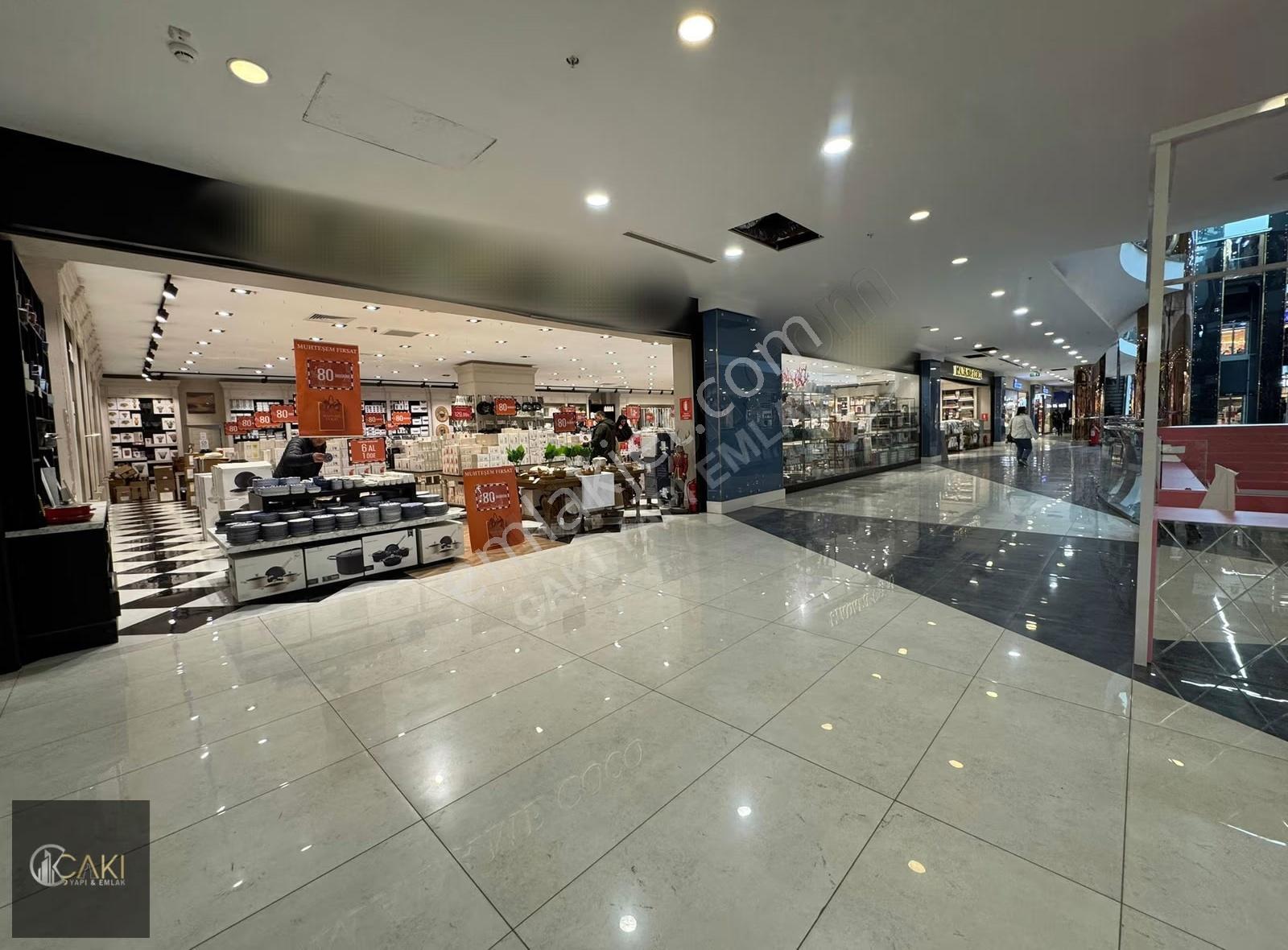 Çakı Yapı Emlaktan Van Mall Avm'de Satılık Dükkan - Görsel 2