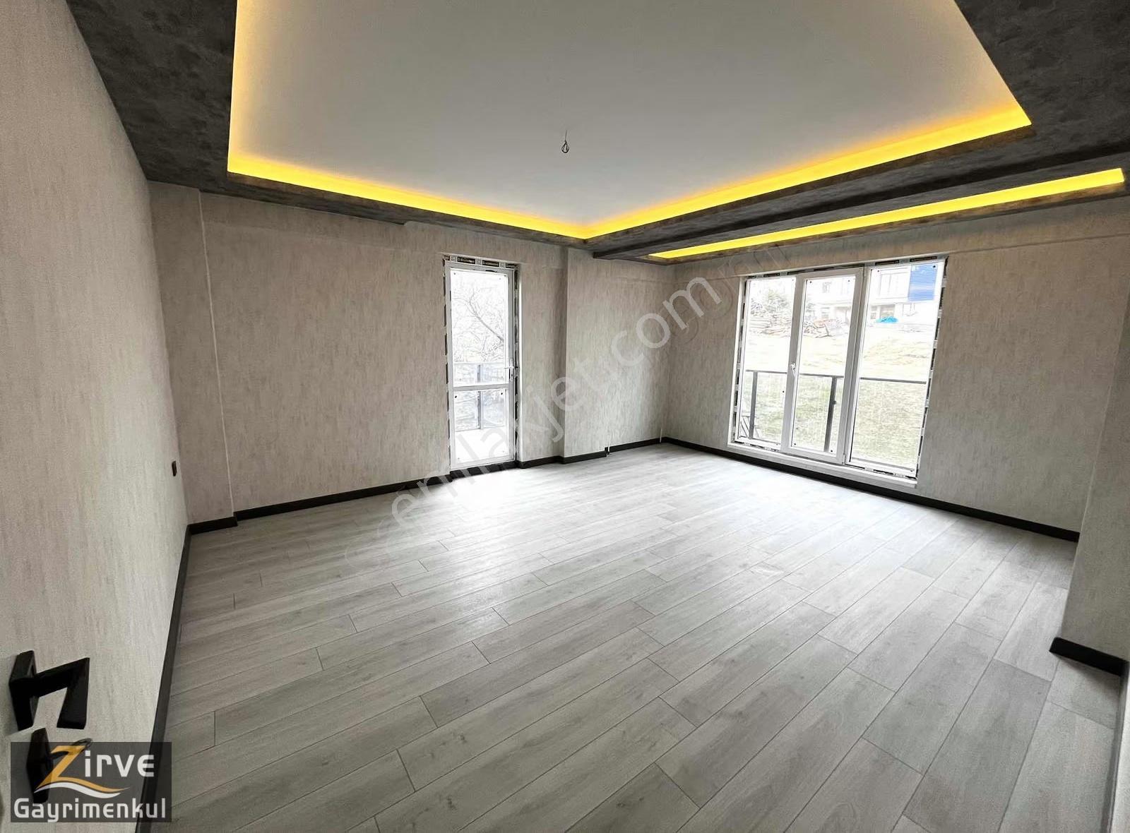 Zirveden Yeşıltepe Mahallesinde Arakat Ultra Geniş Lüx Daire!!! - Görsel 18