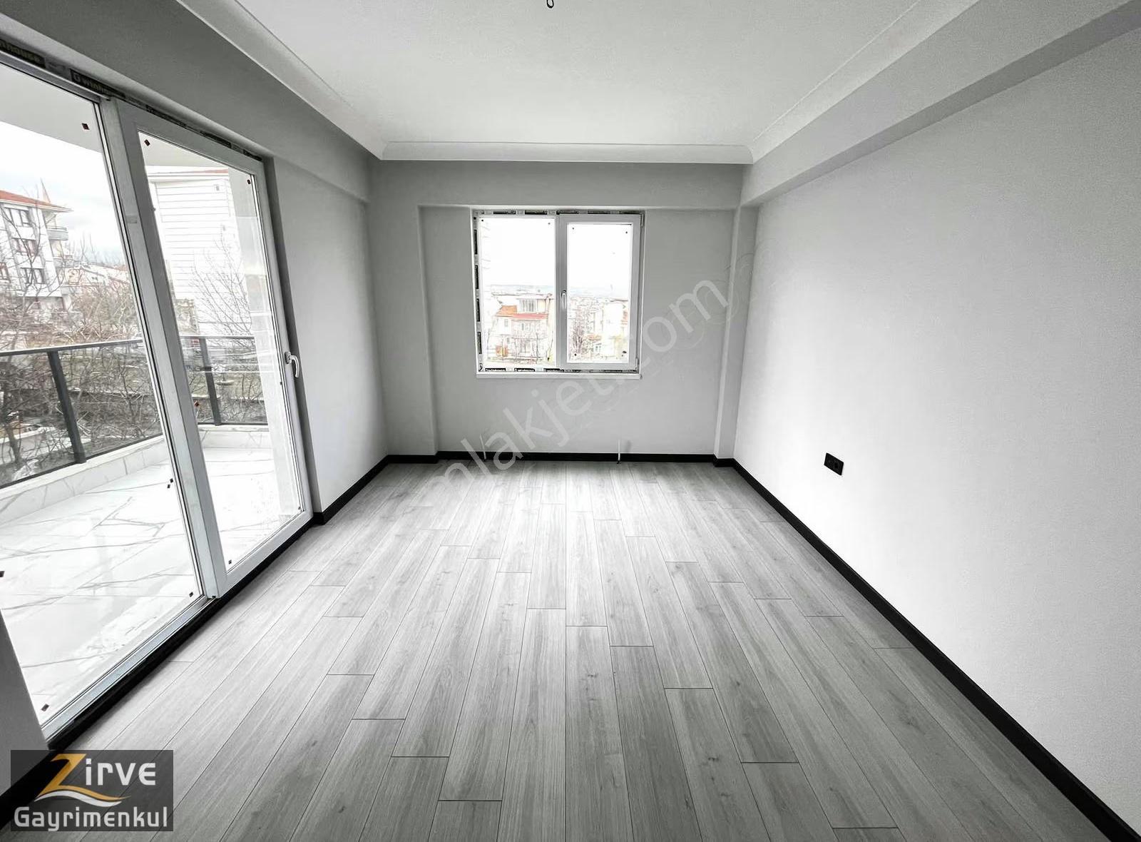 Zirveden Yeşıltepe Mahallesinde Arakat Ultra Geniş Lüx Daire!!! - Görsel 15