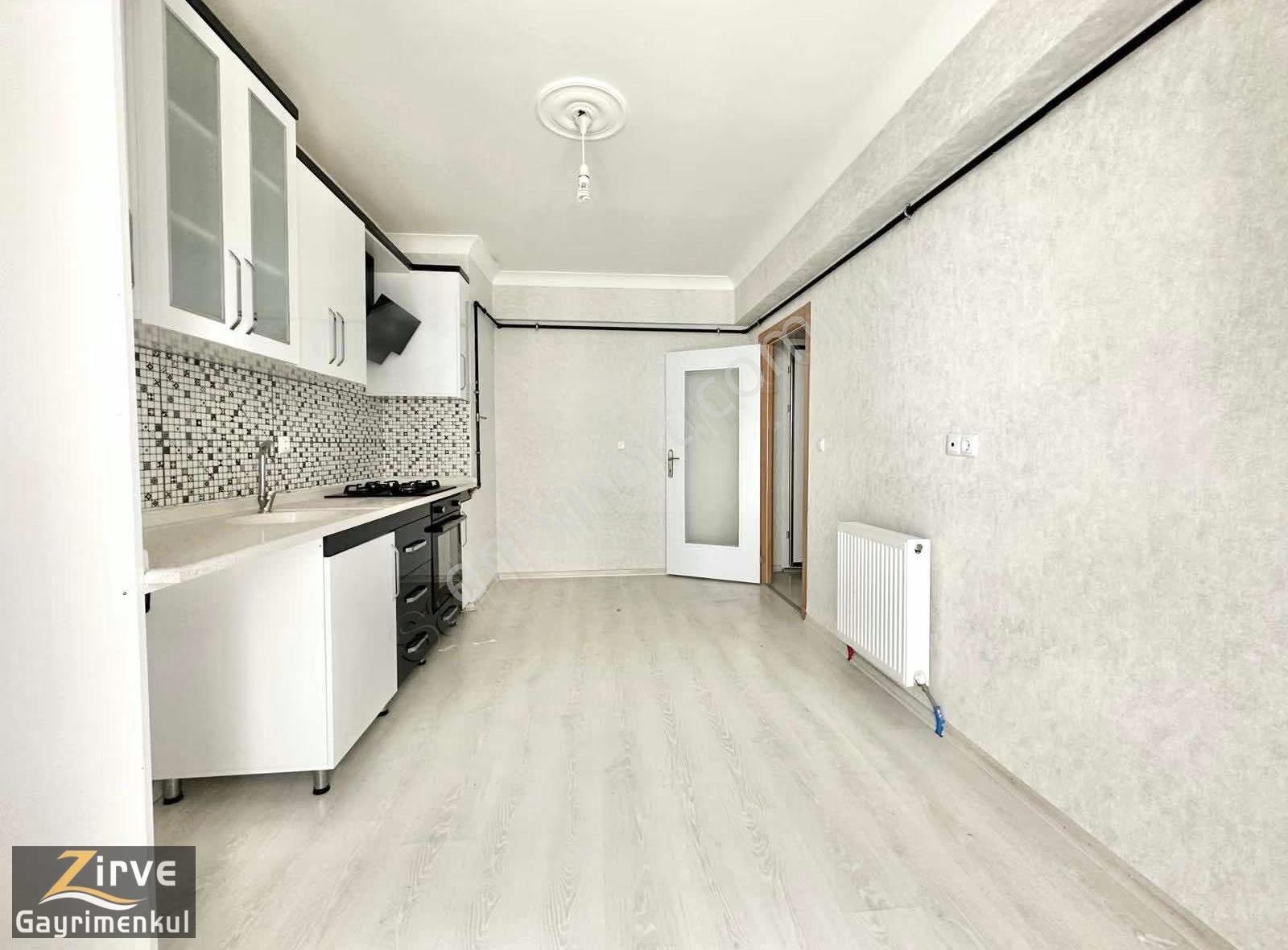 Zirveden Cadde Üzeri Yıldırımda 3+1 Kök Tapu 3.katta Daire - Görsel 22