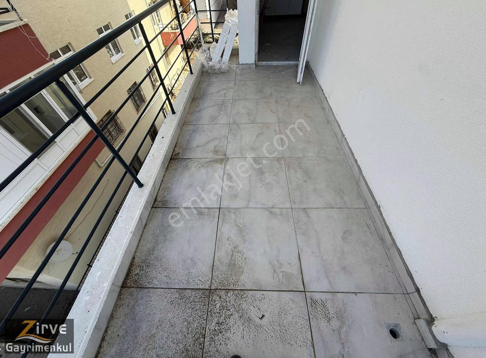 Zirve'den Yeşiltepe Mahallesi Arakat 3+1 Sıfır Daire! - Görsel 8